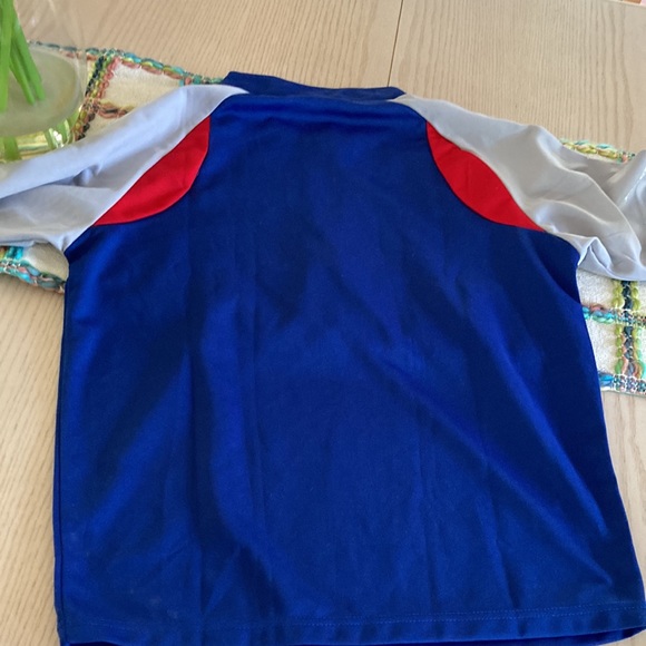 Chicago Cubs zip up top - Picture 6 of 6